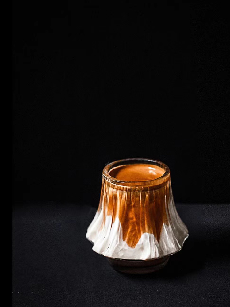 2022 Chamvin Liu Siyu Design W - Wine Or Beer บทวิจารณ์และราคา